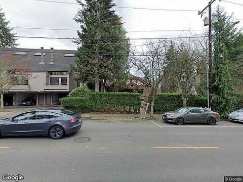35Th, SEATTLE, WA 98105