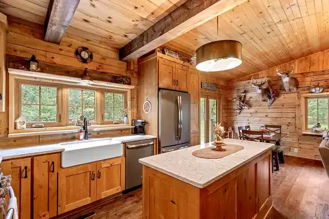 Oak Tree, PRINCETON, WI 54968