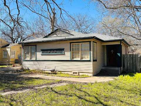 Maple, LOCKHART, TX 78644