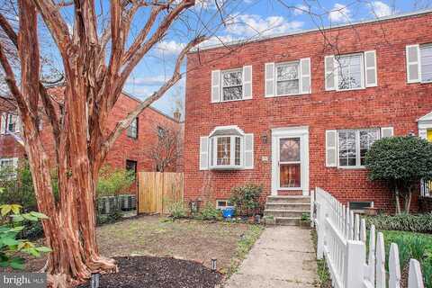 Columbus, ALEXANDRIA, VA 22314