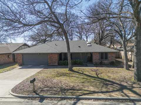 Briardale, NORTH RICHLAND HILLS, TX 76182