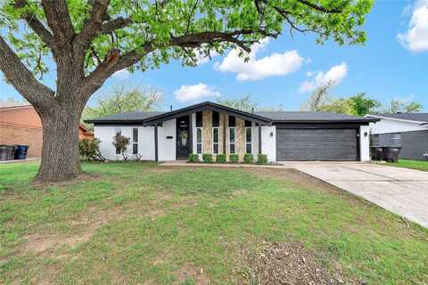 Comer, FORT WORTH, TX 76134