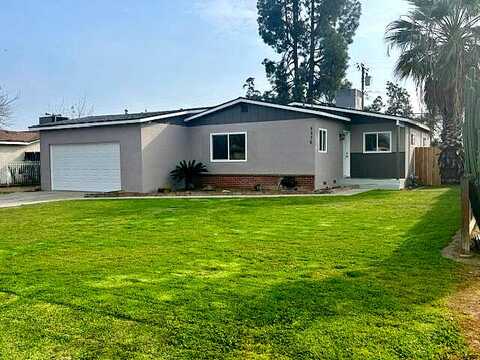 Clay, FRESNO, CA 93727