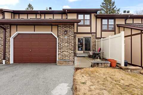 Hartridge, HARTLAND, WI 53029