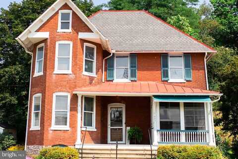 Main, PARKESBURG, PA 19365