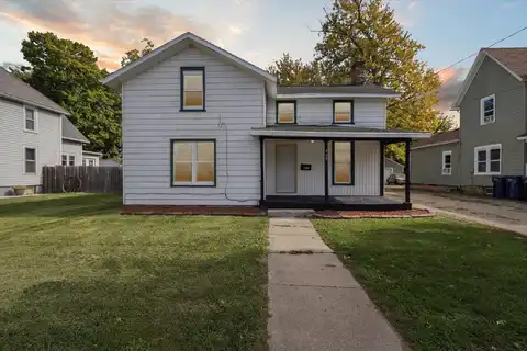 Pearl, JANESVILLE, WI 53548