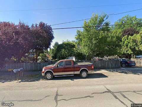 Main, YAMHILL, OR 97148