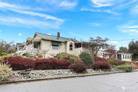 36Th, SEATTLE, WA 98126
