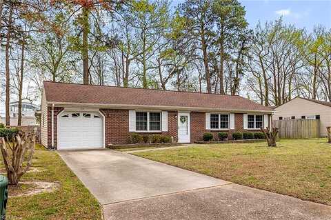 Courtney Arch, VIRGINIA BEACH, VA 23452