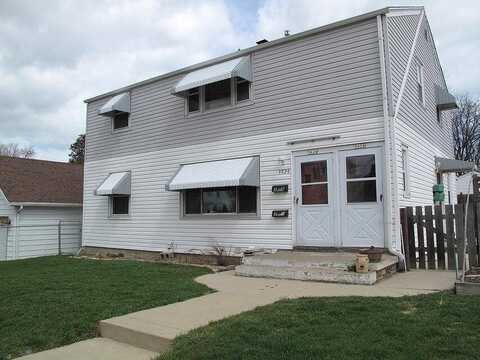 1St, MILWAUKEE, WI 53207
