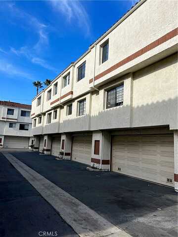 Plaza Del Amo, TORRANCE, CA 90503