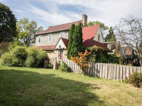 54Th, MILWAUKEE, WI 53210