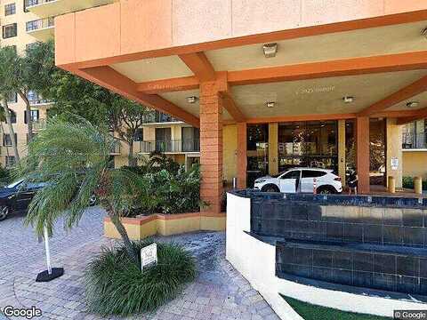 174Th, SUNNY ISLES BEACH, FL 33160