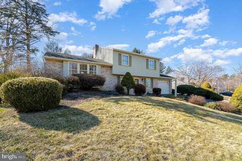 Hillcrest, CAMP HILL, PA 17011