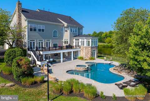 Charmay Pond, BRAMBLETON, VA 20148