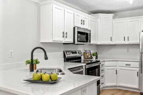 River Rock, SHAKOPEE, MN 55379