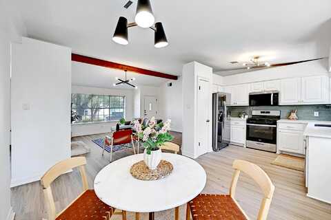 Yucca, CEDAR PARK, TX 78613