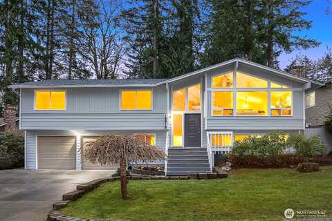 35Th, BELLEVUE, WA 98008