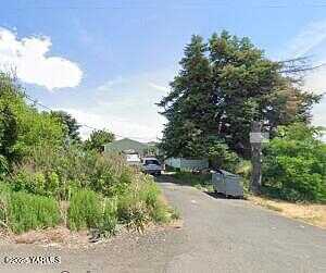 Summitview, COWICHE, WA 98923