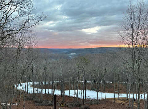 Powderhorn, LACKAWAXEN, PA 18435