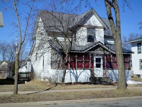 Mclean, TOMAH, WI 54660