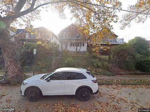 Milton, PITTSBURGH, PA 15218
