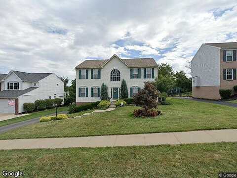 Hunters Run, CORAOPOLIS, PA 15108