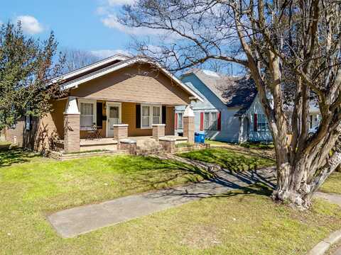 Walker, DENISON, TX 75020