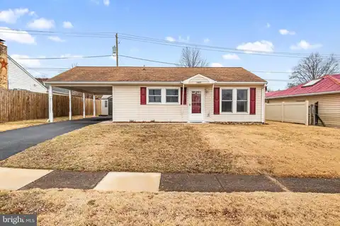 Pine, MIDDLETOWN, PA 17057