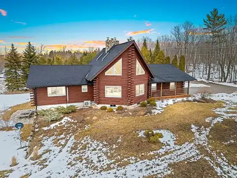 Berry, ELLISON BAY, WI 54210