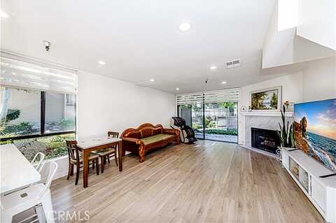 Twin Lakes, CYPRESS, CA 90630