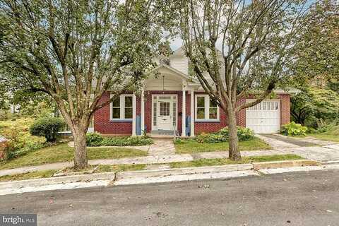Fort, LEMOYNE, PA 17043