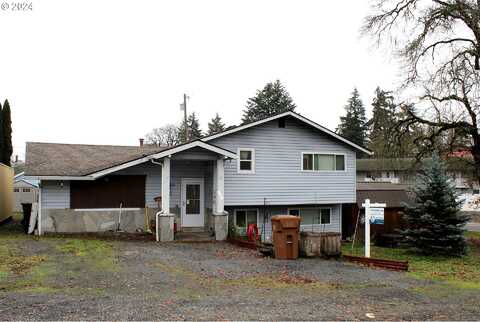 17Th, SAINT HELENS, OR 97051