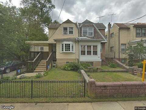 Walnut, LANSDOWNE, PA 19050