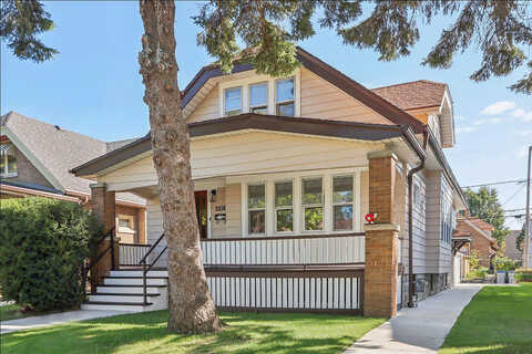 12Th, MILWAUKEE, WI 53215