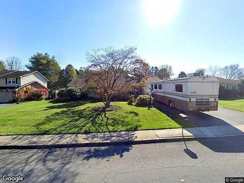 Avon, CARLISLE, PA 17013