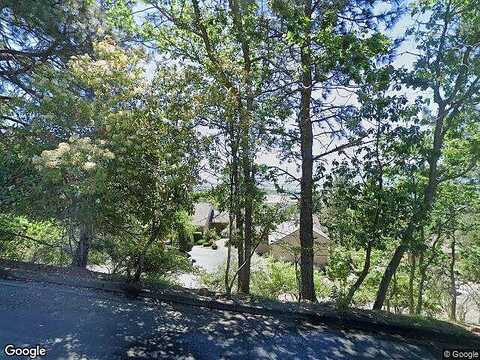 Mariposa, MEDFORD, OR 97504