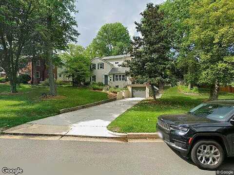 Key, ALEXANDRIA, VA 22302