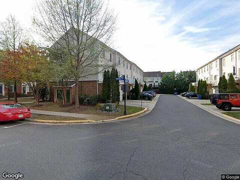 Hollingsworth, CHANTILLY, VA 20152
