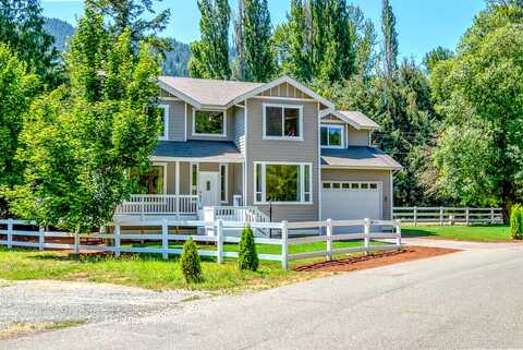 Lewis, ISSAQUAH, WA 98027