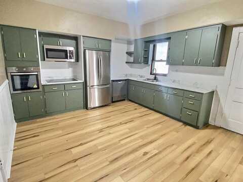 Vel R Phillips, MILWAUKEE, WI 53212