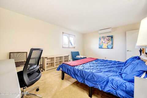 Overlook Way, Tannersville, PA 18372