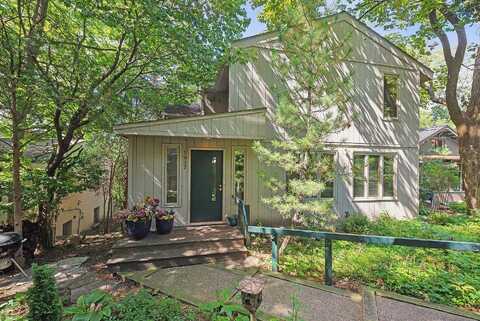 Ewing, MINNEAPOLIS, MN 55416