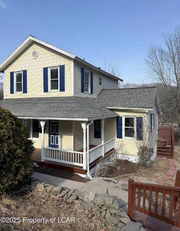 Main, DALLAS, PA 18612