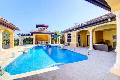 20Th, DAVIE, FL 33326