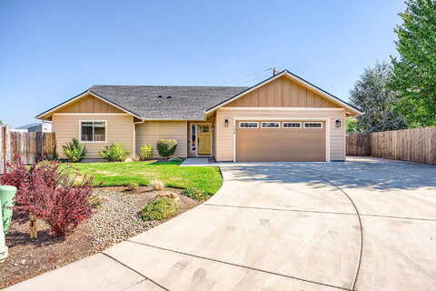 Little Meadow, GRANTS PASS, OR 97527