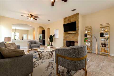 Mokalau, BASTROP, TX 78602