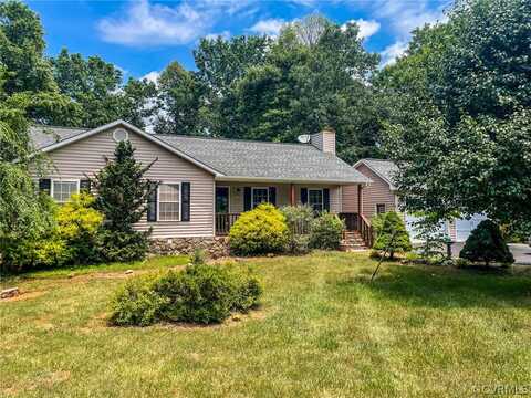 Colony, MONETA, VA 24121