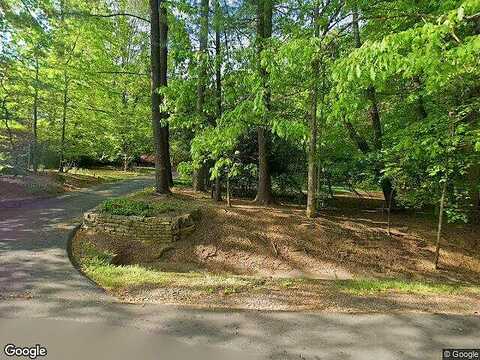 Samaga, OAKTON, VA 22124