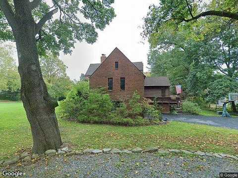 Hillcrest, LEWISBURG, PA 17837